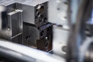 Monteur Régleur de Nuit F/H